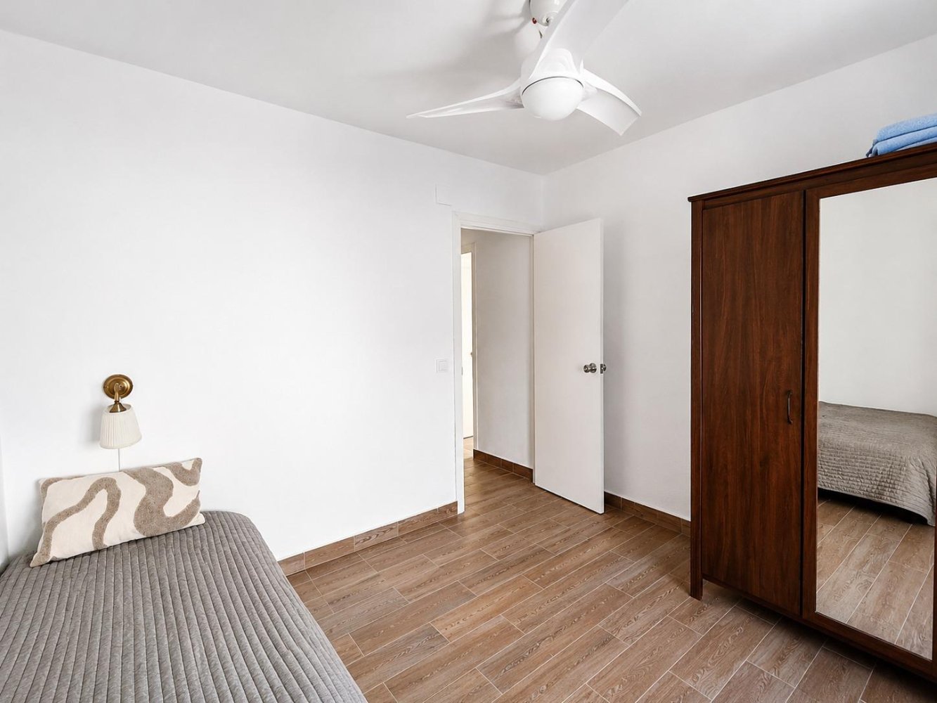 Apartment à Torrevieja, Alicante, Espagne 3 chambres, 105 m2 No. 199183