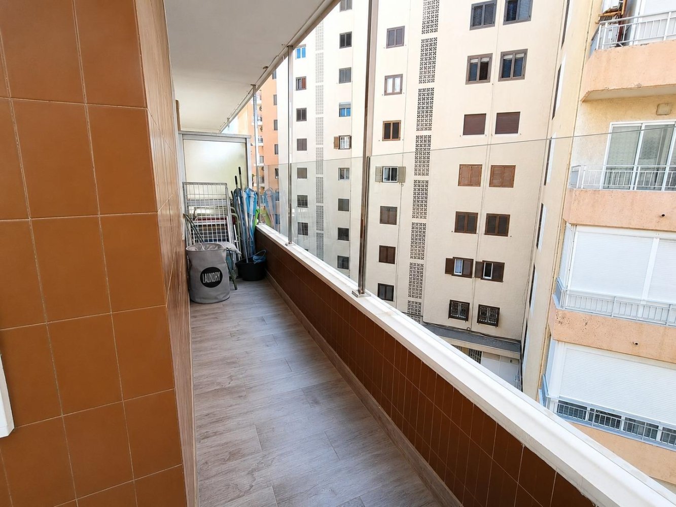 Apartment à Torrevieja, Alicante, Espagne 3 chambres, 105 m2 No. 199183
