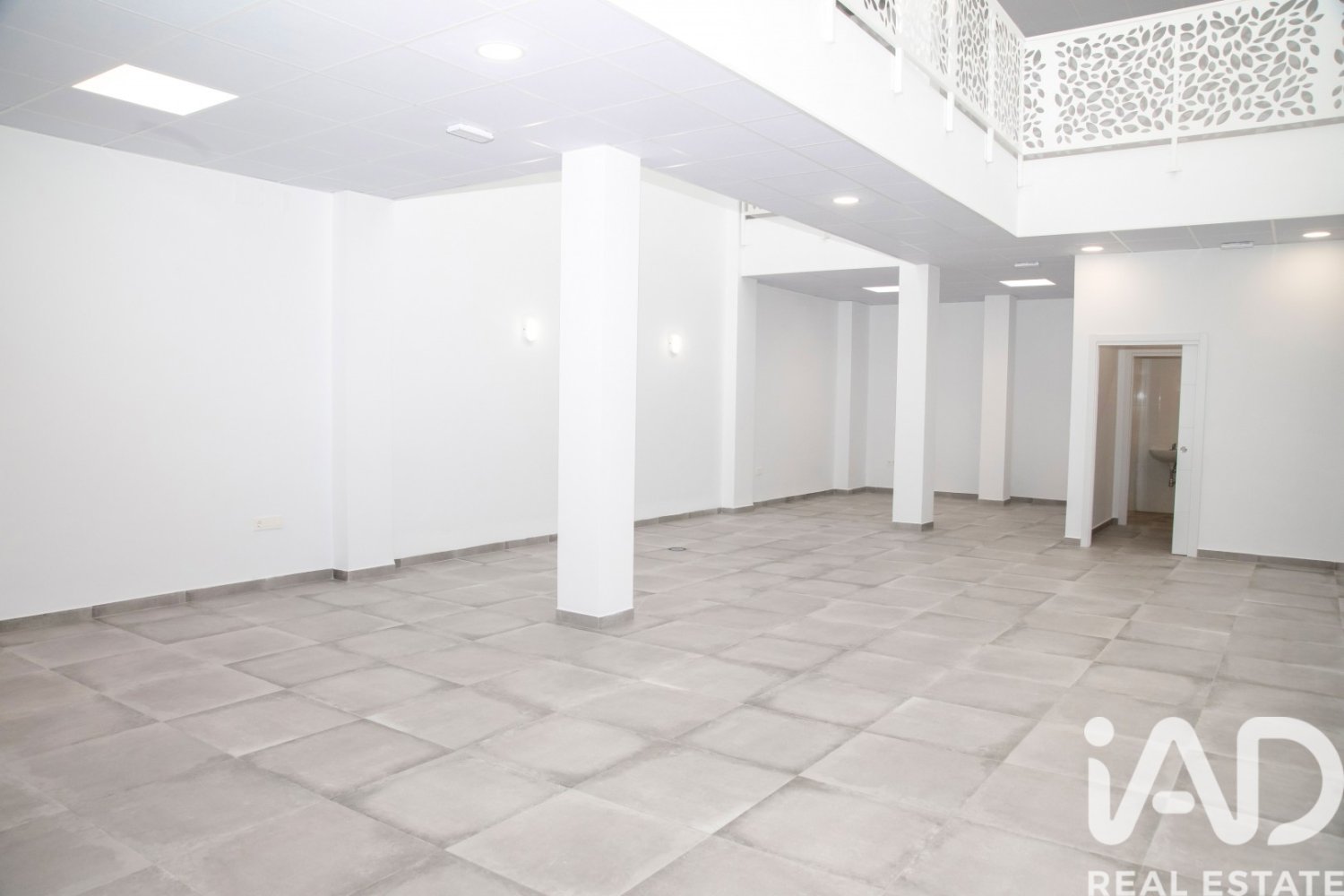 Komerciāls īpašums Benacazon, Seville, Spānijā 156 m2 Nr. 199545