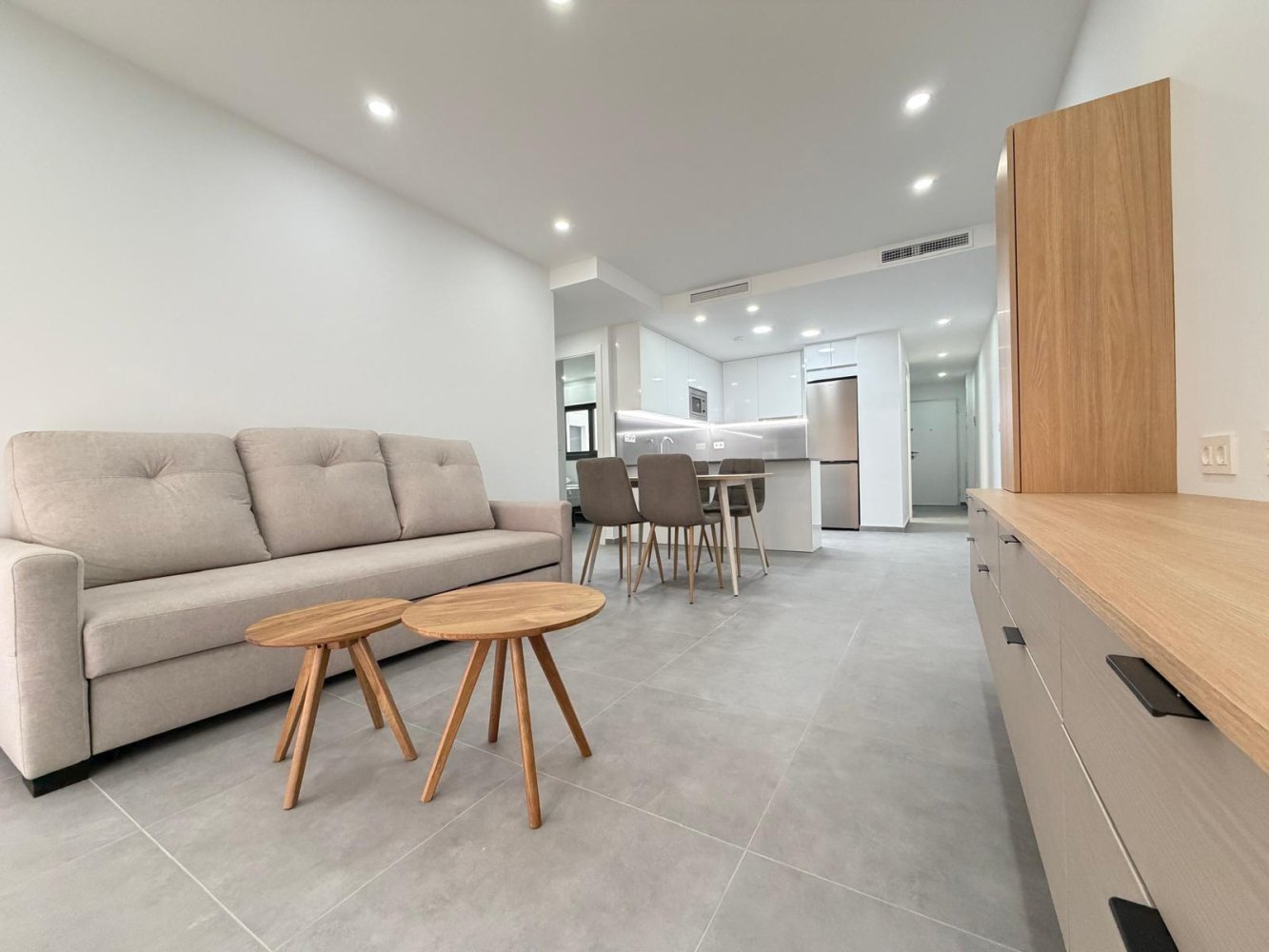 Apartamento en Torrevieja, Alicante, España 3 dormitorios, 113 m2 No. 148678