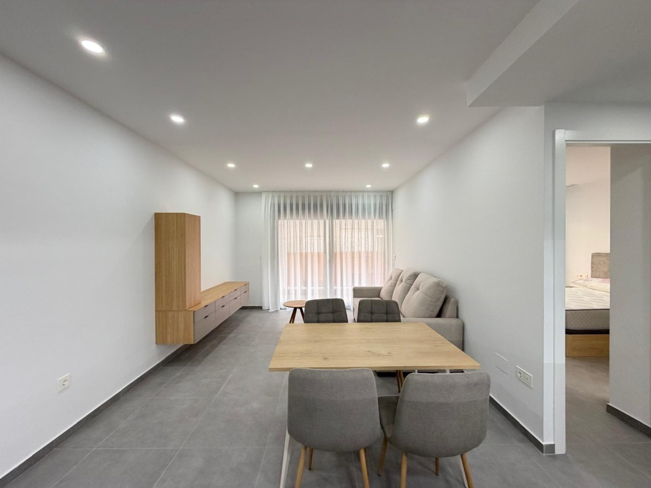 Apartamento en Torrevieja, Alicante, España 3 dormitorios, 113 m2 No. 148678