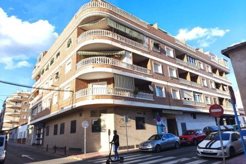 Appartamento a Torrevieja, Alicante, Spagna 2 camere da letto, 67 mq. N° 199110
