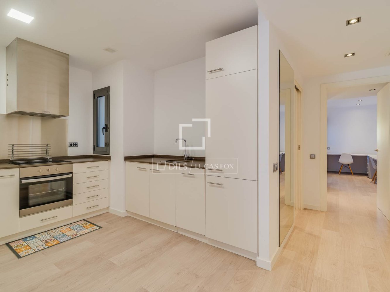 Apartamento en Barcelona, España 2 dormitorios, 79 m2 No. 198485