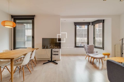 Apartment in Barcelona, Spain 2 bedrooms, 79 sq.m. No. 198485