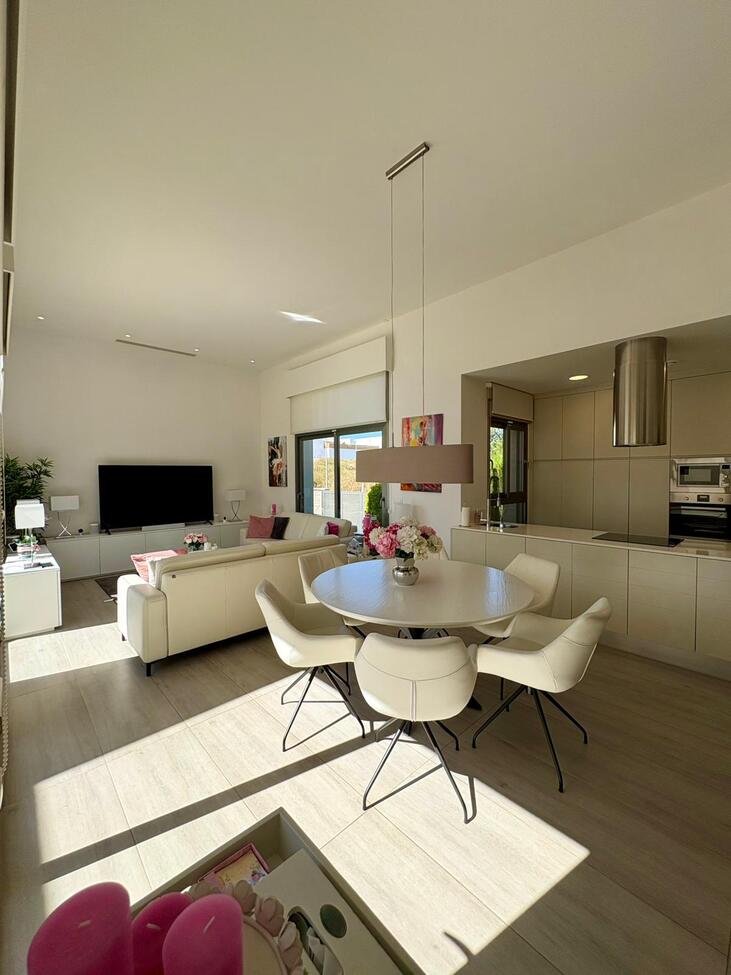 Villa a Benijofar, Alicante, Spagna 3 camere da letto, 148 mq. N° 197431