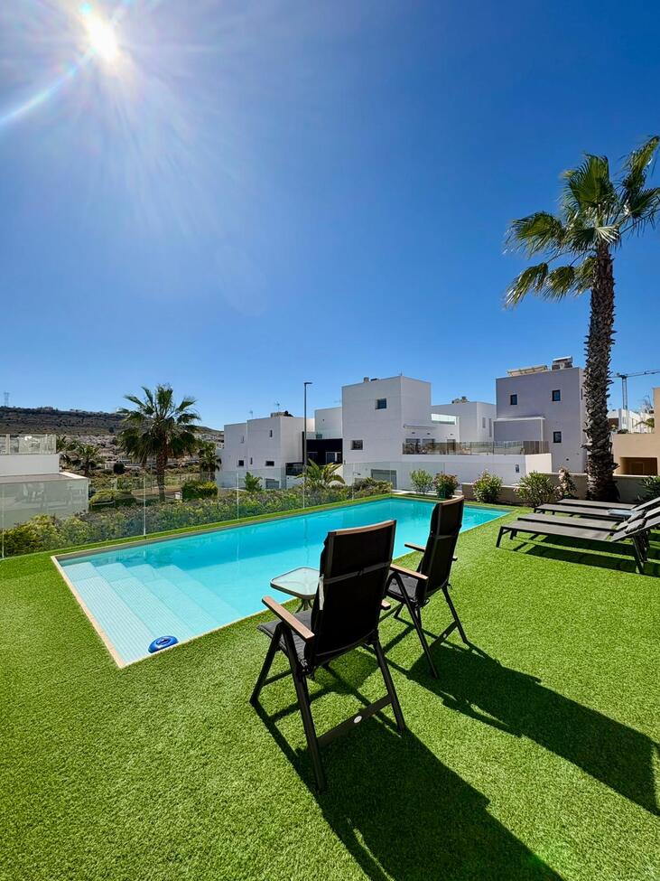 Villa a Benijofar, Alicante, Spagna 3 camere da letto, 148 mq. N° 197431