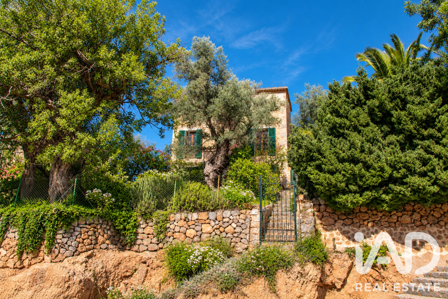 House in Deia, Mallorca, Spain 3 bedrooms, 159 sq.m. No. 199577