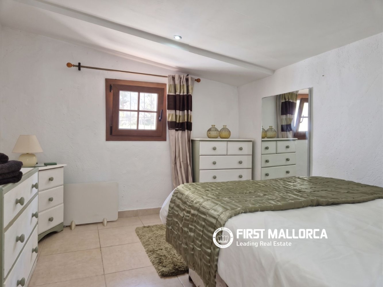 Commercial property in Bunyola, Mallorca, Spain 3 bedrooms, 227 sq.m. No. 199222