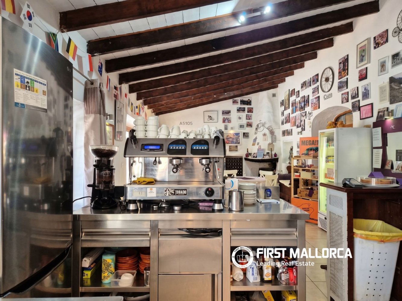 Commercial property in Bunyola, Mallorca, Spain 3 bedrooms, 227 sq.m. No. 199222