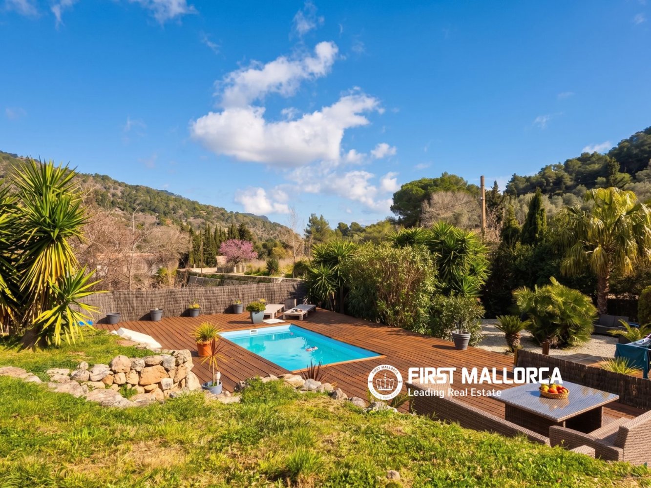 Commercial property in Bunyola, Mallorca, Spain 3 bedrooms, 227 sq.m. No. 199222