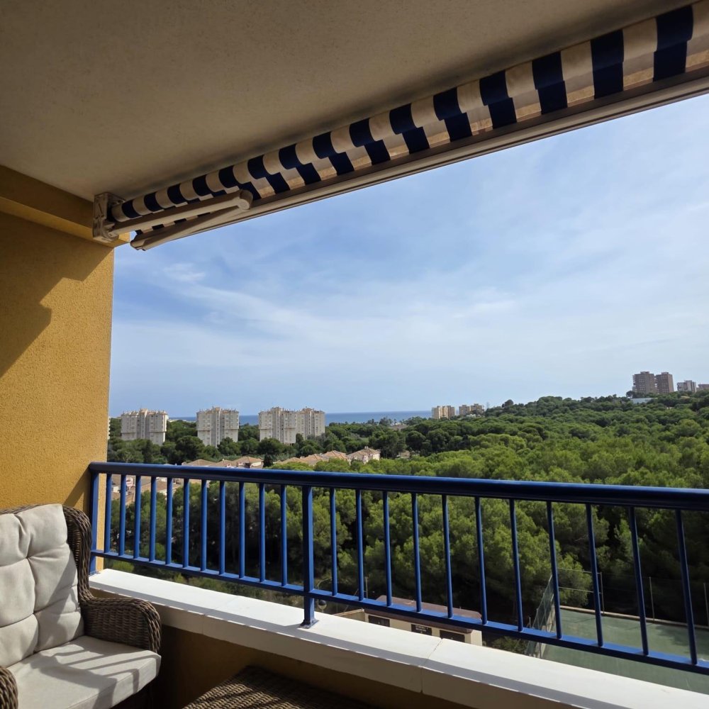 Appartamento a Dehesa De Campoamor, Alicante, Spagna 3 camere da letto, 99 mq. N° 198274
