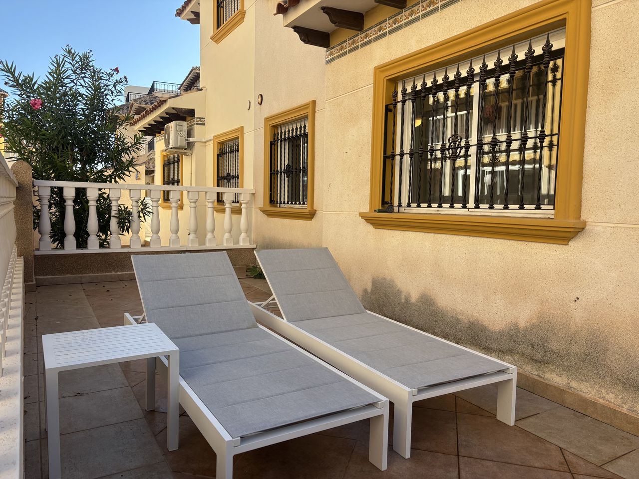 Villetta a schiera a La Zenia, Alicante, Spagna 3 camere da letto, 100 mq. N° 198311