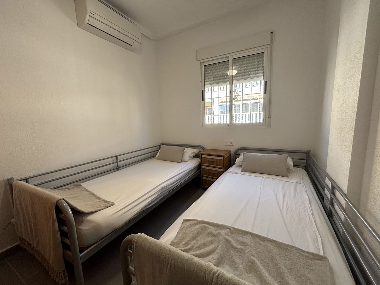 Villetta a schiera a La Zenia, Alicante, Spagna 3 camere da letto, 100 mq. N° 198311
