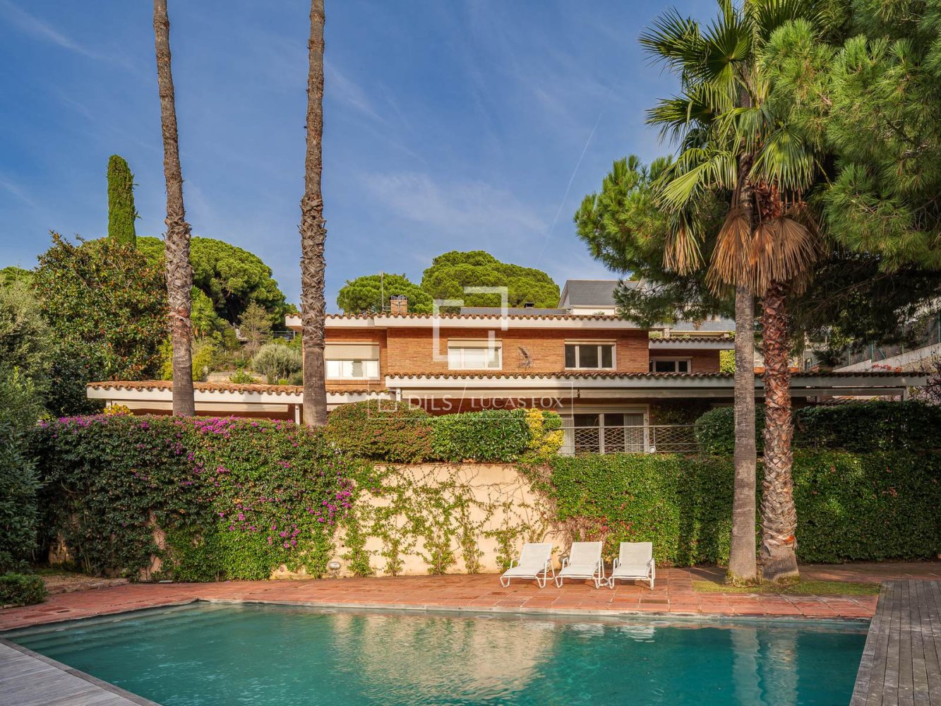 Villa à Premia De Dalt, Barcelona, Espagne 6 chambres, 429 m2 No. 150398
