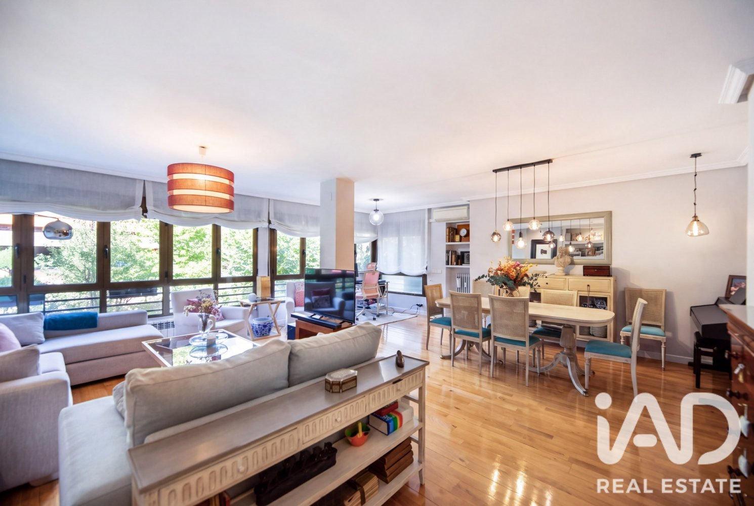Dzīvoklis Las Rozas de Madrid, Madrid, Spānijā 4 istabas, 165 m2 Nr. 197846