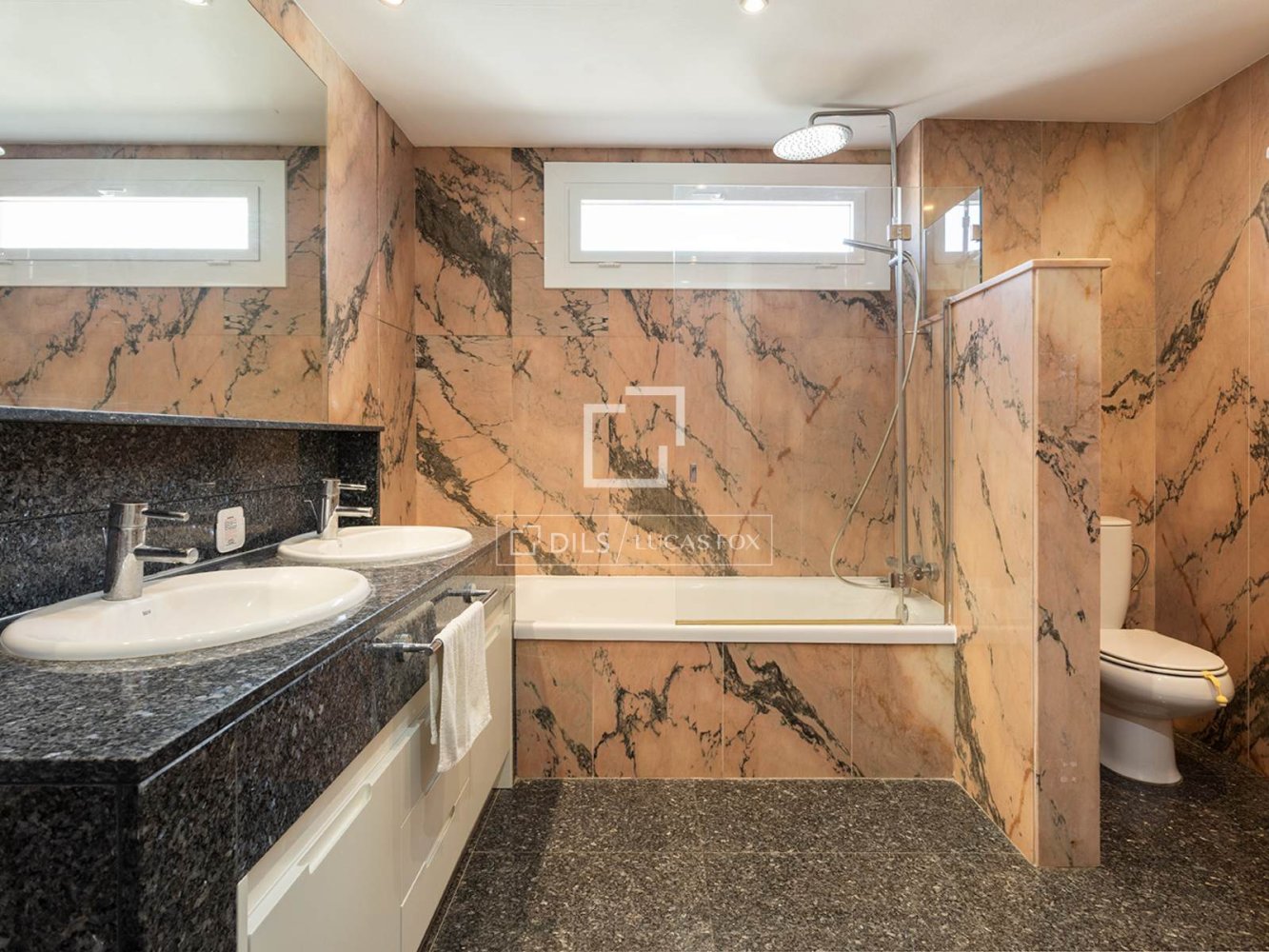 Penthouse à Barcelona, Espagne 4 chambres, 206 m2 No. 199154