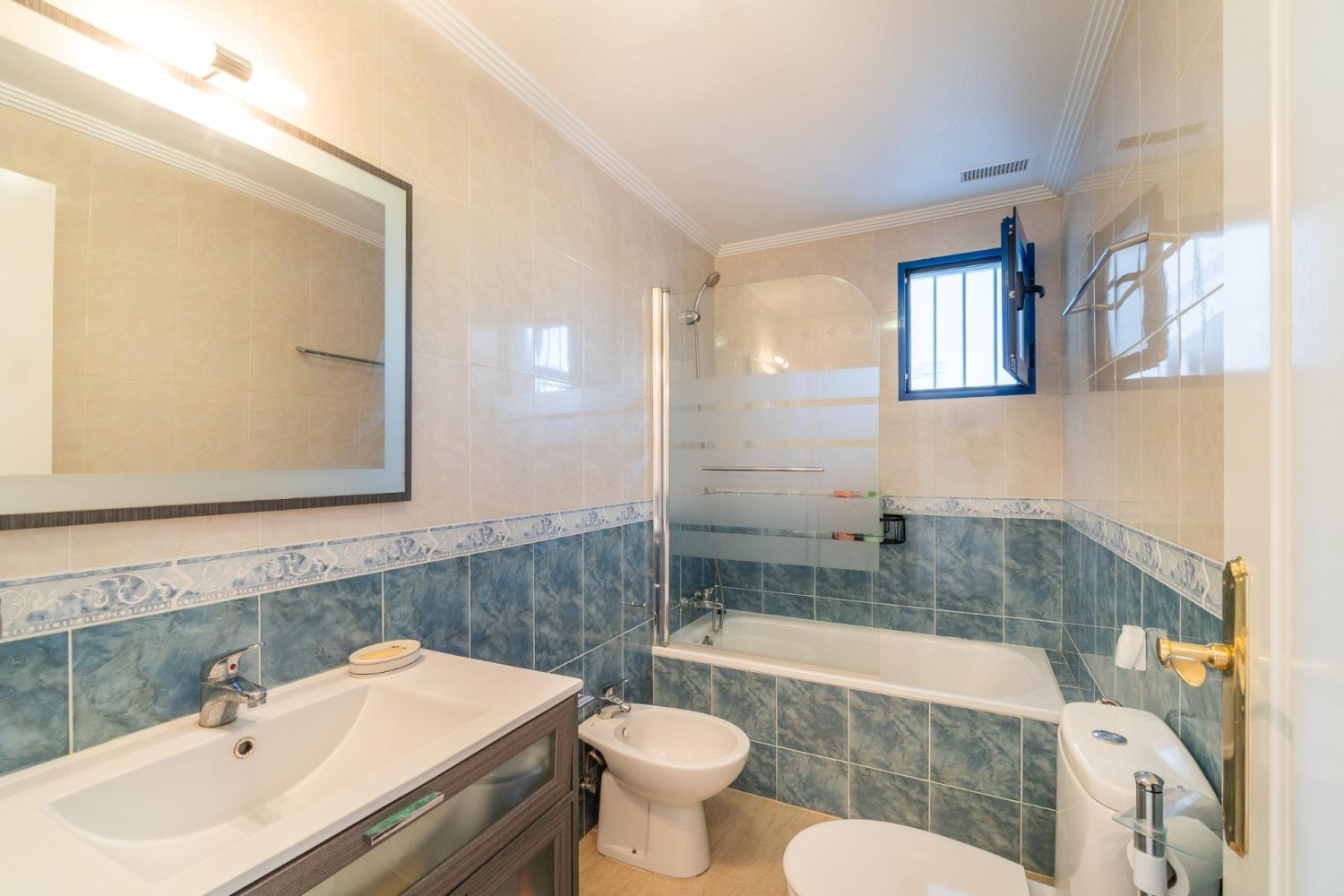Apartamento en Dehesa De Campoamor, Alicante, España 2 dormitorios, 69 m2 No. 192019