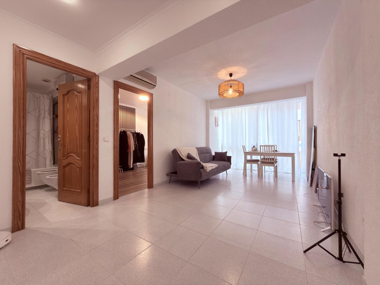 Apartment à Alicante, Espagne 1 chambre, 98 m2 No. 197329