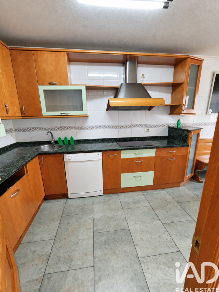 House in San Andres del Rabanedo, Leon, Spain 3 bedrooms, 194 sq.m. No. 198624