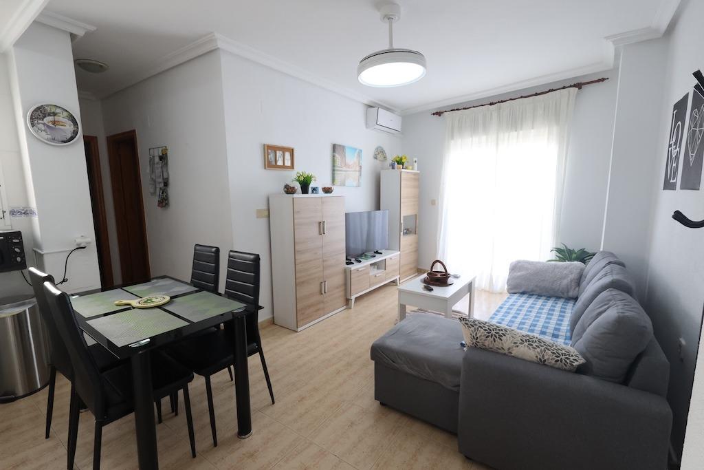Penthouse in Torrevieja, Alicante, Spain 2 bedrooms, 54 sq.m. No. 198152
