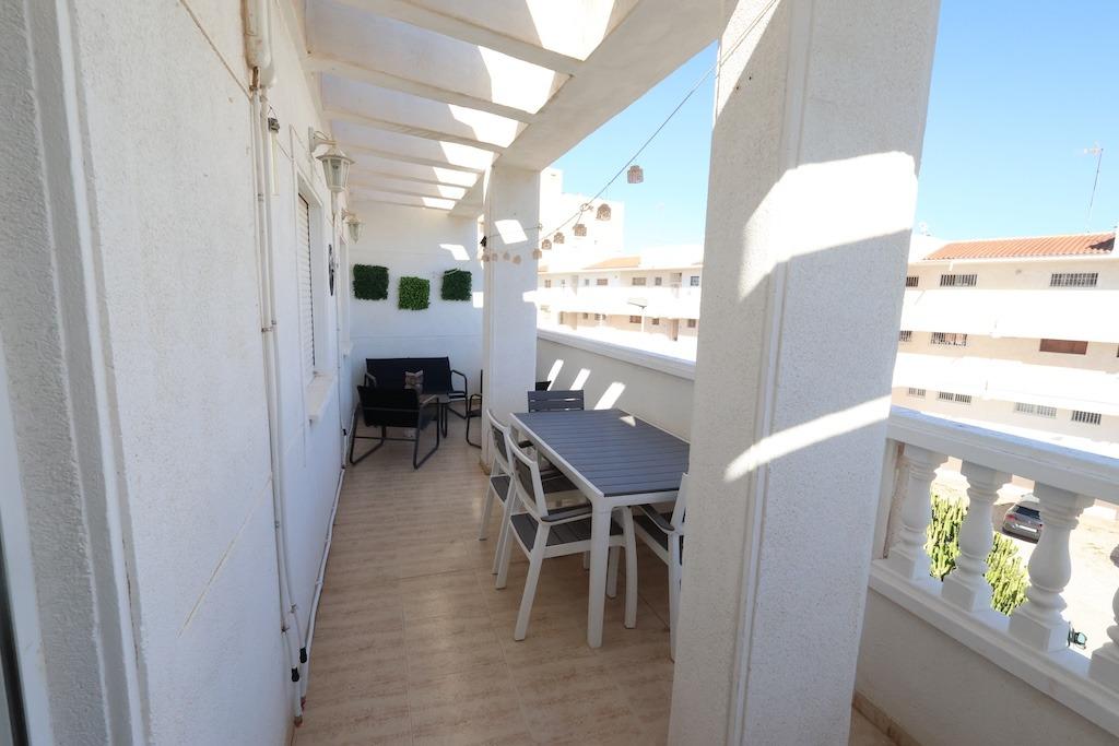 Penthouse in Torrevieja, Alicante, Spain 2 bedrooms, 54 sq.m. No. 198152