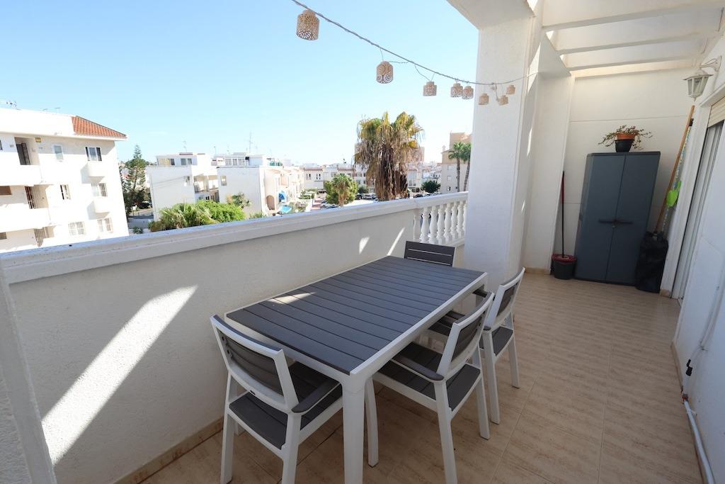 Penthouse in Torrevieja, Alicante, Spain 2 bedrooms, 54 sq.m. No. 198152