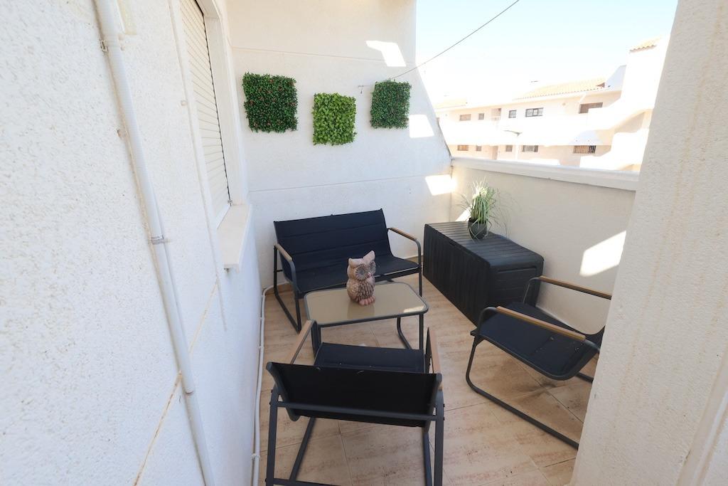 Penthouse in Torrevieja, Alicante, Spain 2 bedrooms, 54 sq.m. No. 198152