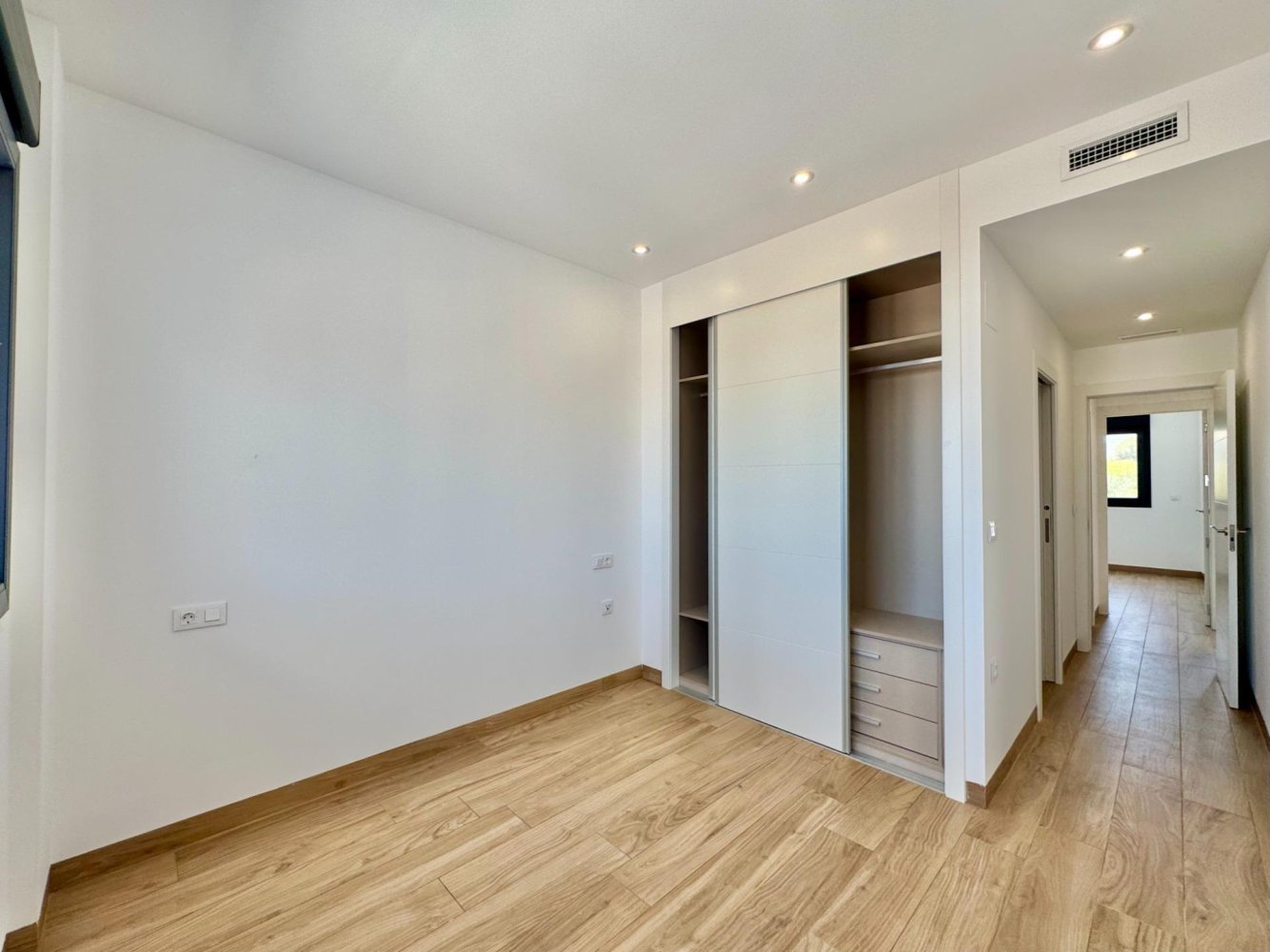 Dzīvoklis Torrevieja, Alicante, Spānijā 2 istabas, 178 m2 Nr. 197218