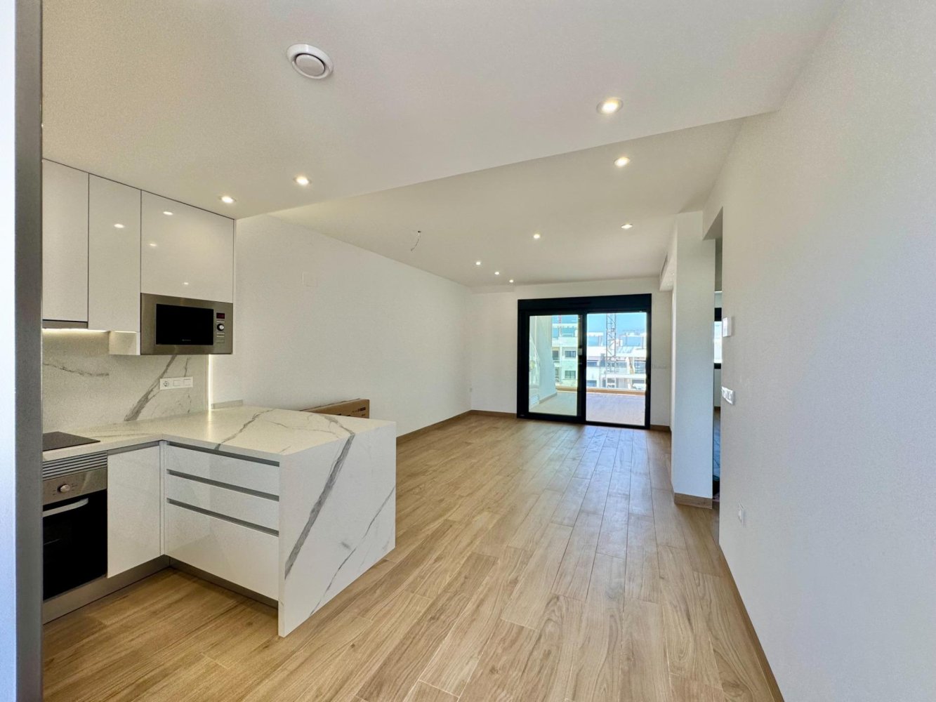 Dzīvoklis Torrevieja, Alicante, Spānijā 2 istabas, 178 m2 Nr. 197218