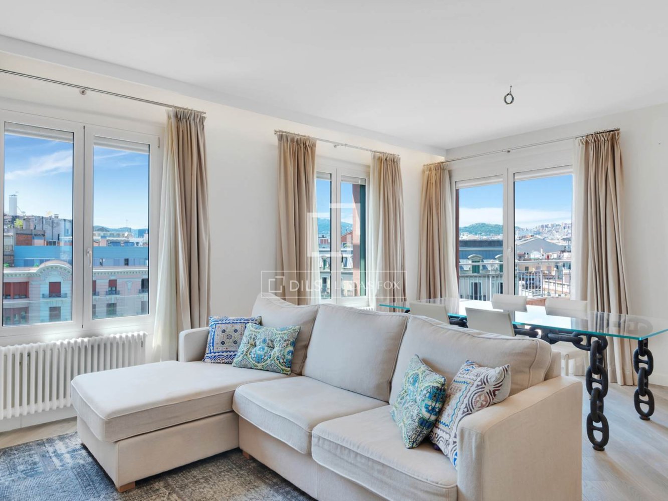 Penthouse in Barcelona, Spain 2 bedrooms, 91 sq.m. No. 192580