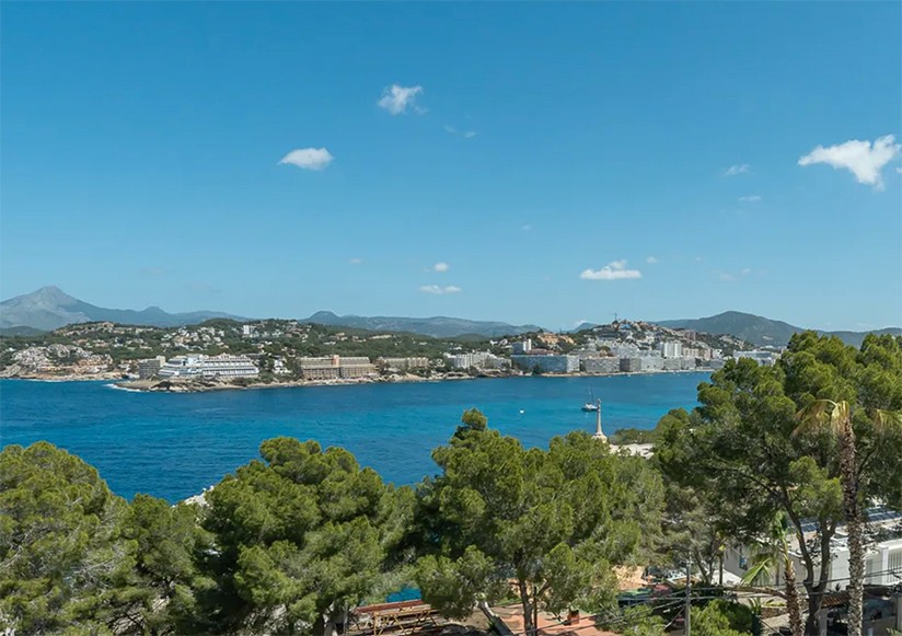 Villa en Santa Ponsa, Mallorca, España 4 dormitorios,  No. 198815