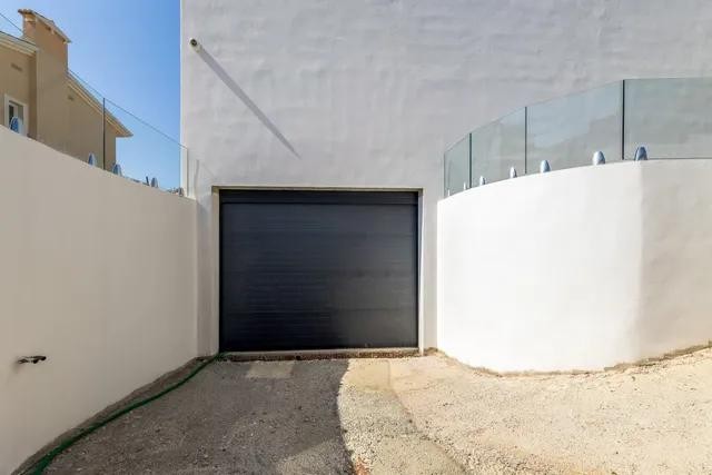 Villa en La Nucia, Alicante, España 4 dormitorios, 300 m2 No. 197073