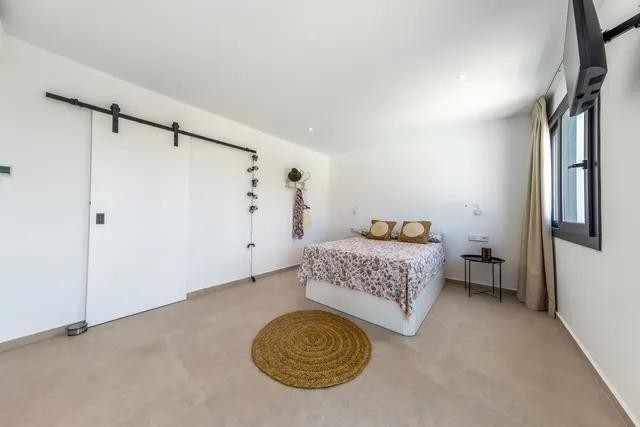 Villa en La Nucia, Alicante, España 4 dormitorios, 300 m2 No. 197073
