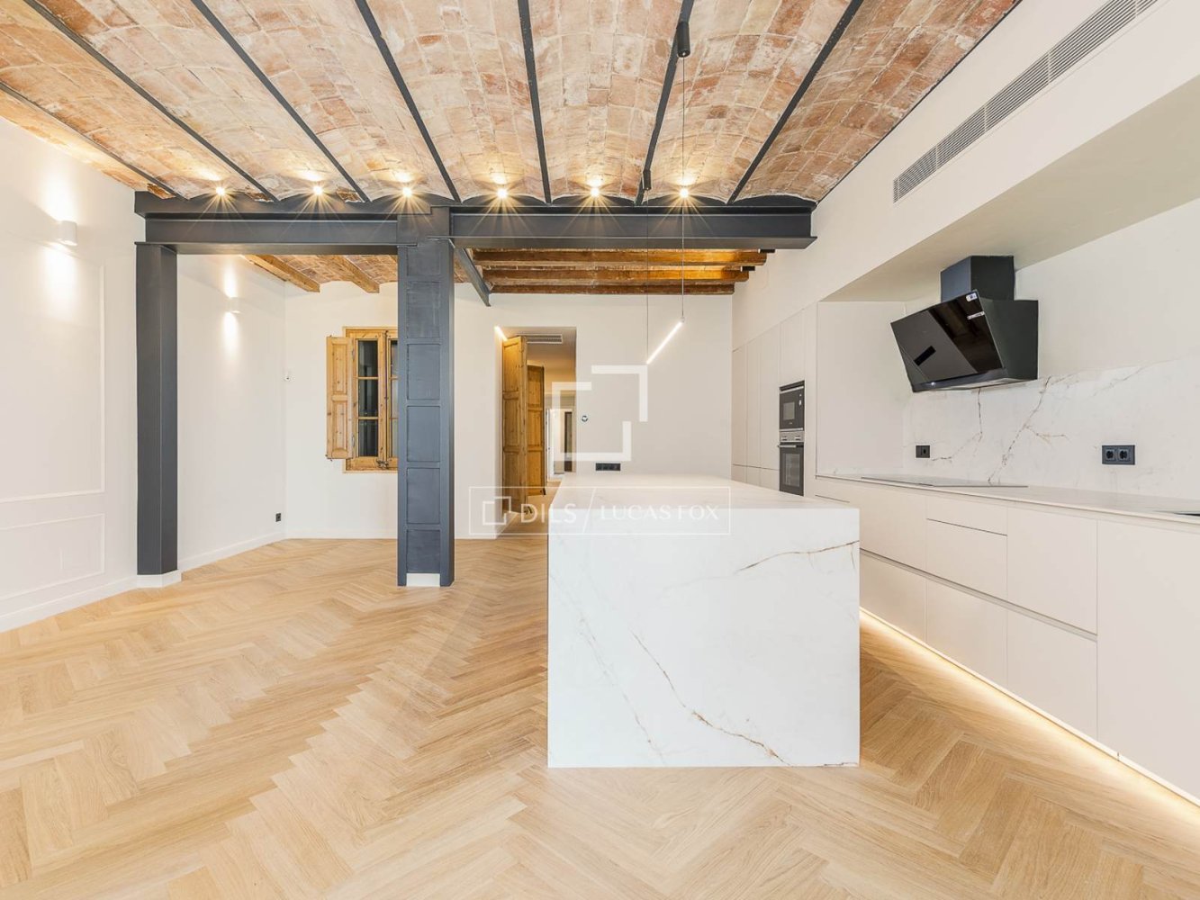 Wohnung in Barcelona, Spanien 3 Schlafzimmer, 140 m2 Nr. 199150