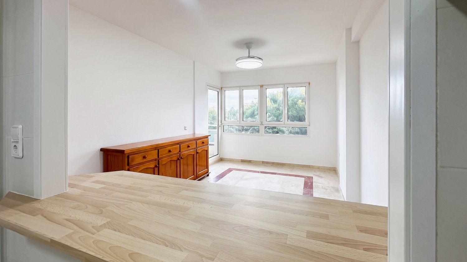 Appartamento a Alicante, Spagna 2 camere da letto, 54 mq. N° 199108