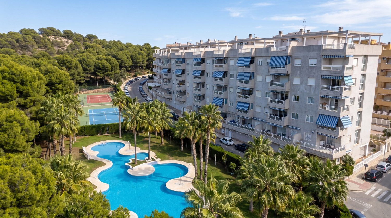 Appartamento a Alicante, Spagna 2 camere da letto, 54 mq. N° 199108