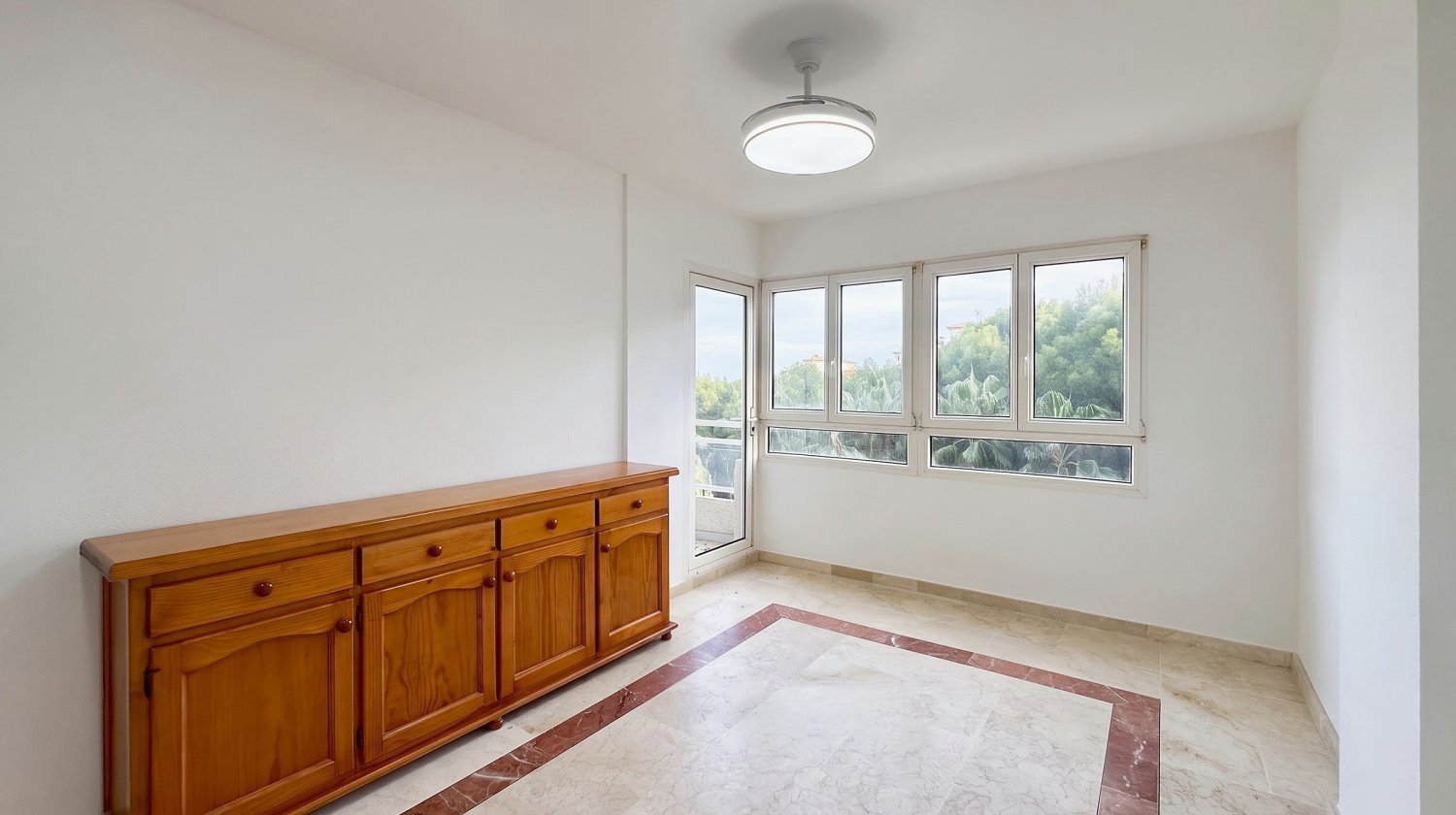 Appartamento a Alicante, Spagna 2 camere da letto, 54 mq. N° 199108