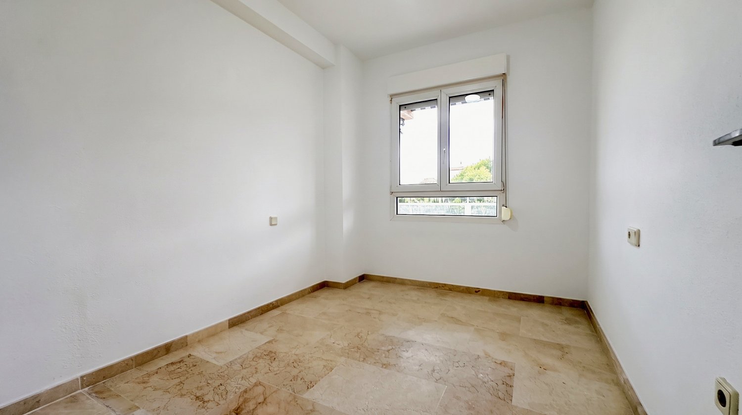 Appartamento a Alicante, Spagna 2 camere da letto, 54 mq. N° 199108