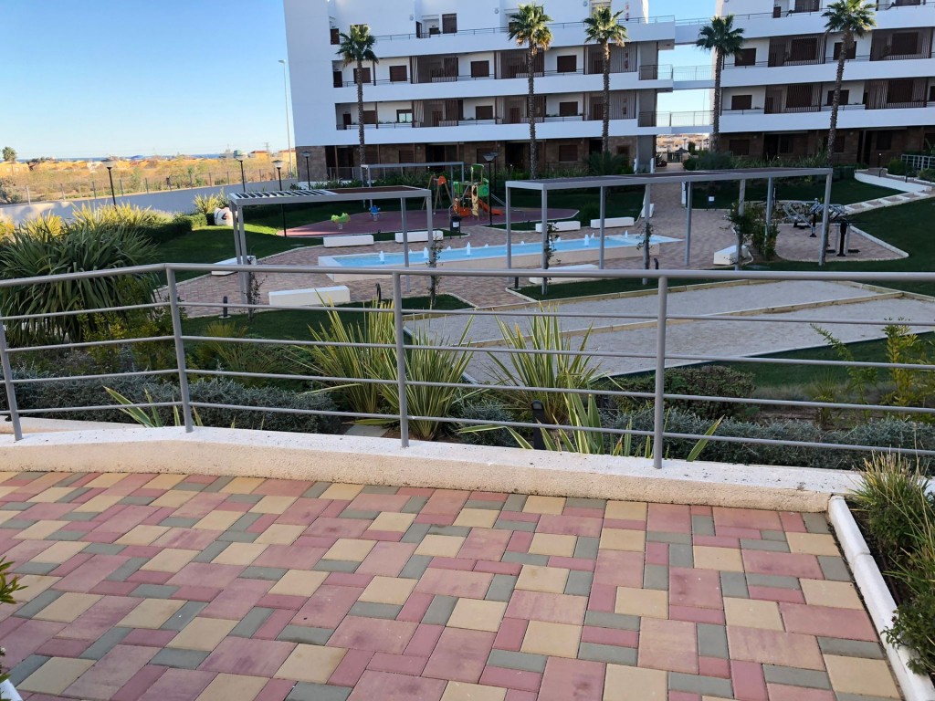 Lägenhet i Cabo Roig, Alicante, Spanien 2 sovrum, 86 kvm. Nr. 198828