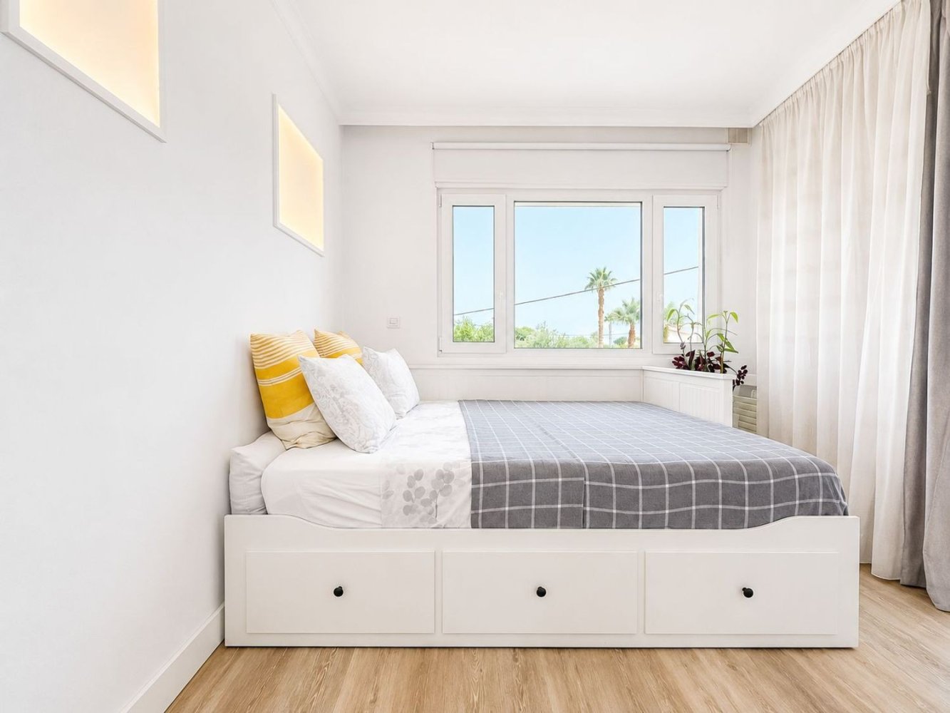 Villa a Denia, Alicante, Spagna 4 camere da letto, 125 mq. N° 198208