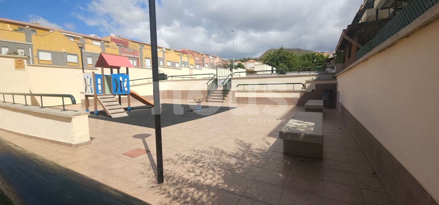Appartamento a Tenerife, Spagna 3 camere da letto, 121 mq. N° 197082