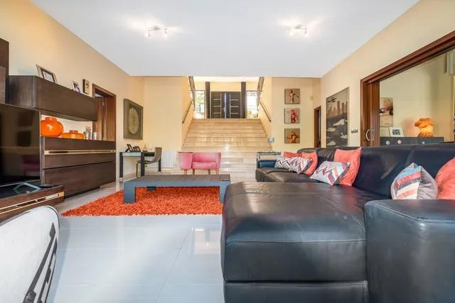Villa en Altea, Alicante, España 4 dormitorios, 421 m2 No. 197075