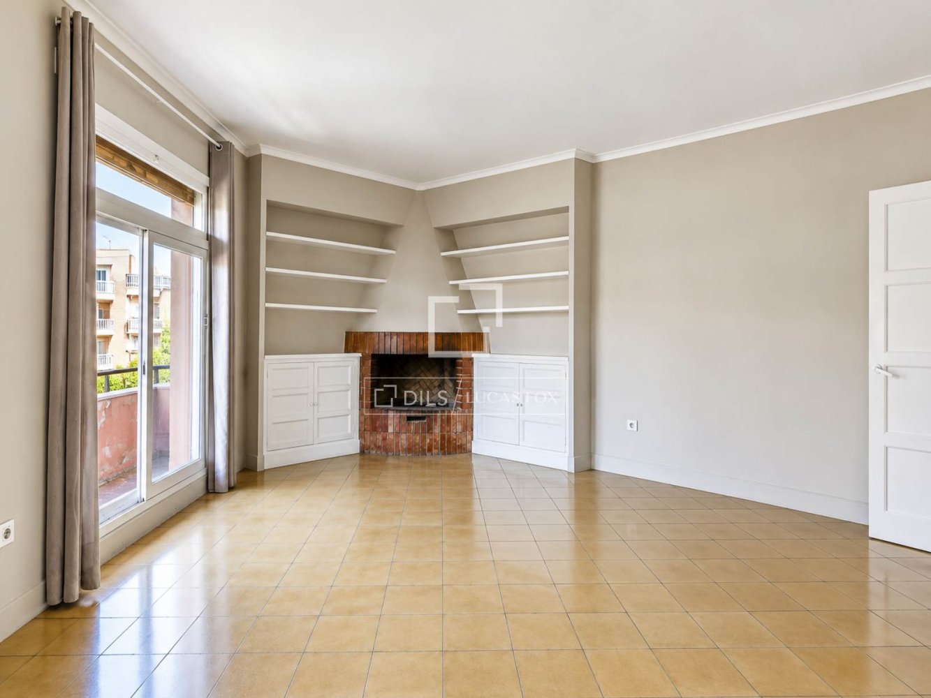 Apartament w Barcelona, Hiszpania 3 sypialnie, 102 mkw. nr 199877