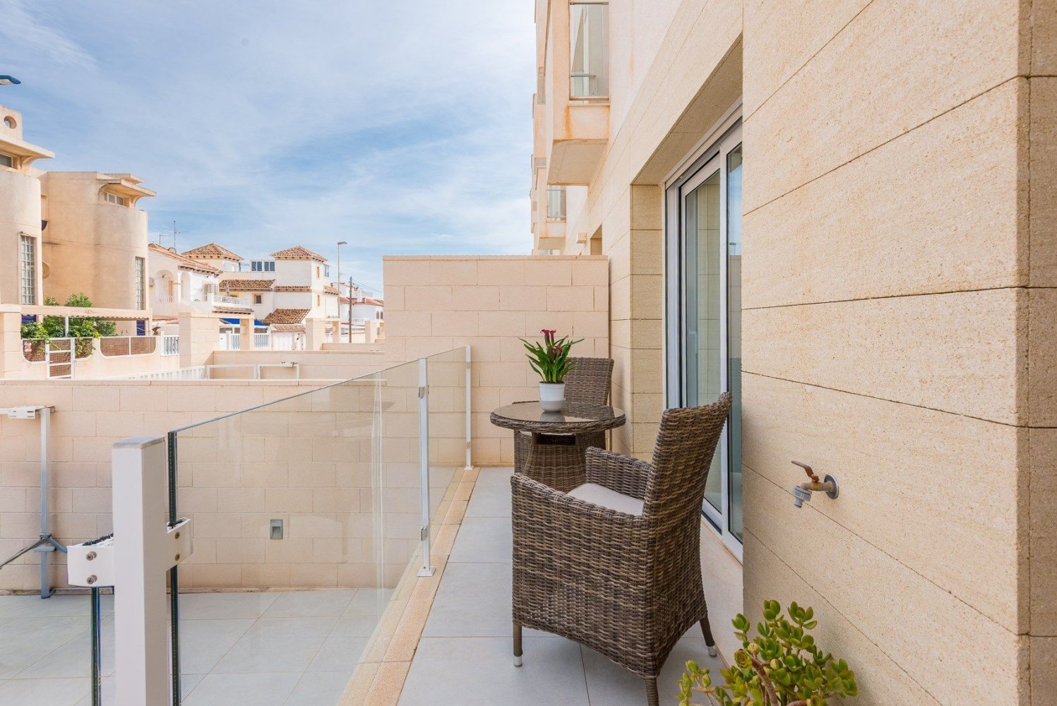 House in Torrevieja, Alicante, Spain 85 sq.m. No. 199022