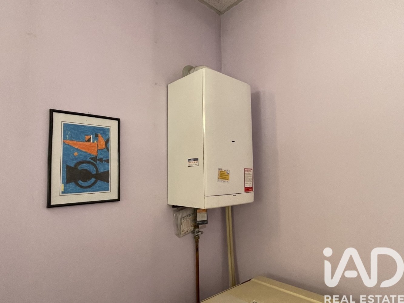 Commercial property in San Andres del Rabanedo, Leon, Spain 3 bedrooms, 87 sq.m. No. 199611