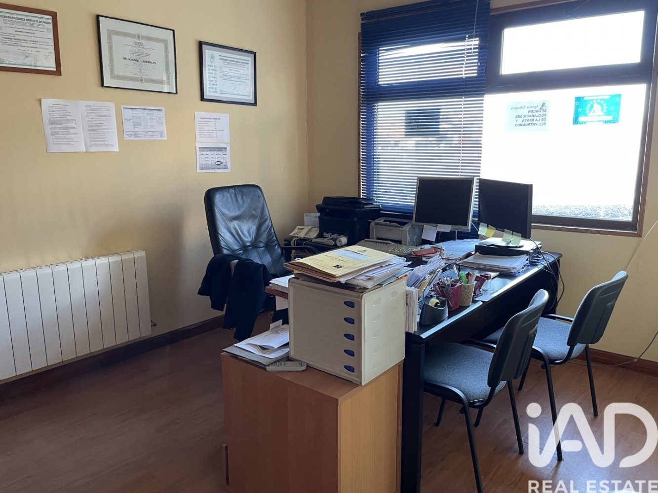 Commercial property in San Andres del Rabanedo, Leon, Spain 3 bedrooms, 87 sq.m. No. 199611