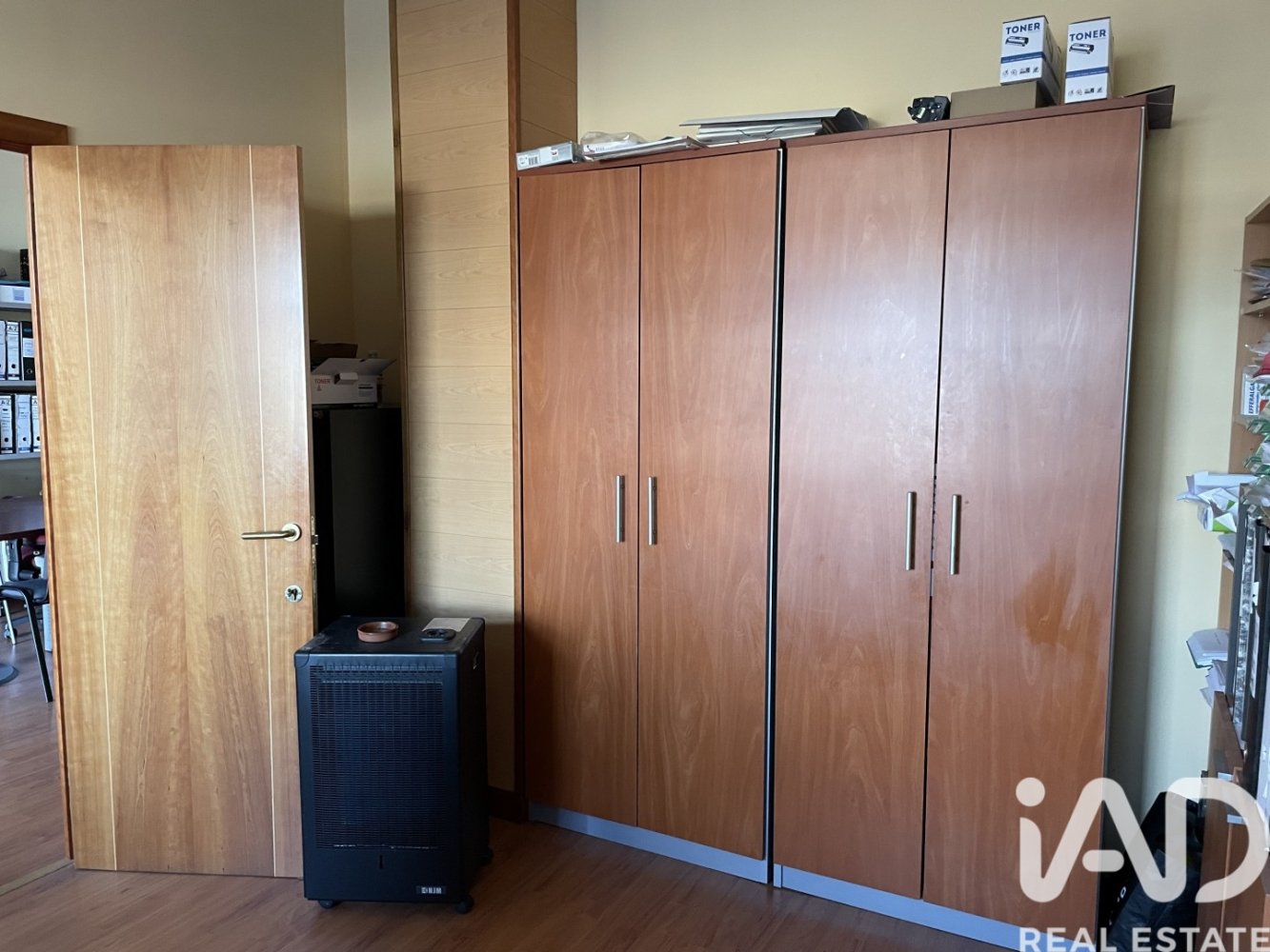 Commercial property in San Andres del Rabanedo, Leon, Spain 3 bedrooms, 87 sq.m. No. 199611