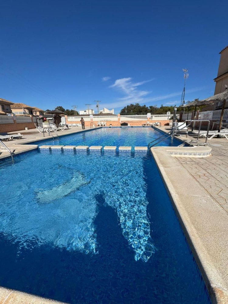 Bungalowi Torrevieja, Alicante, Espanja 65 m2 No. 199012
