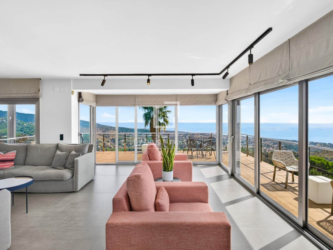 Villa à Alella, Barcelona, Espagne 3 chambres, 517 m2 No. 198477