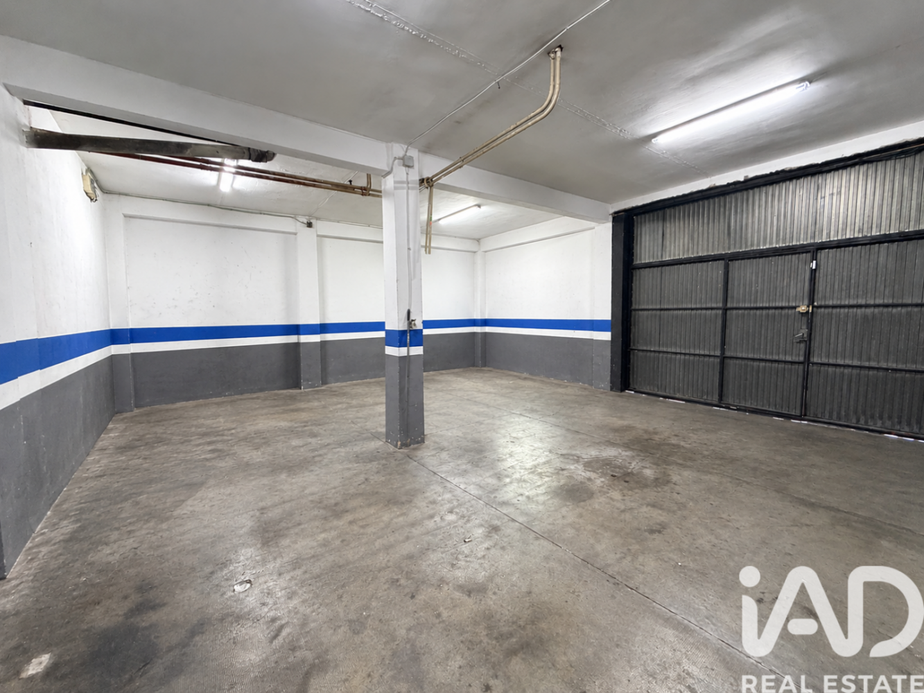 Commercial property à Valladolid, Espagne 236 m2 No. 198595